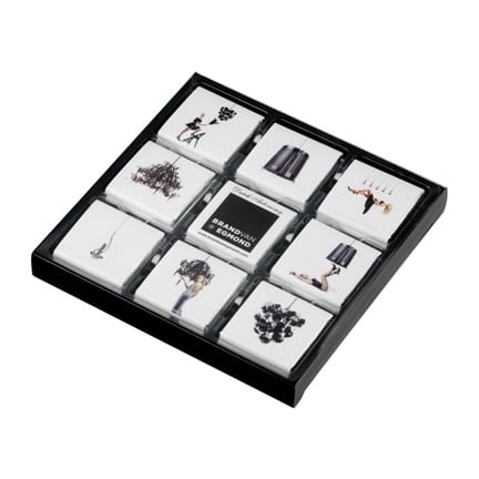 Bedrukte chocolaatjes in geschenkdoosje